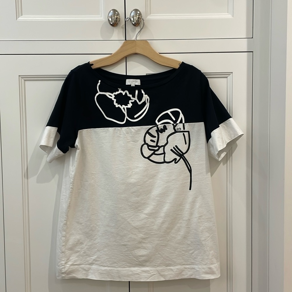 Escada Black & White Floral Design 100% Cotton T Shirt—BEAUTIFUL! EUC! Medium